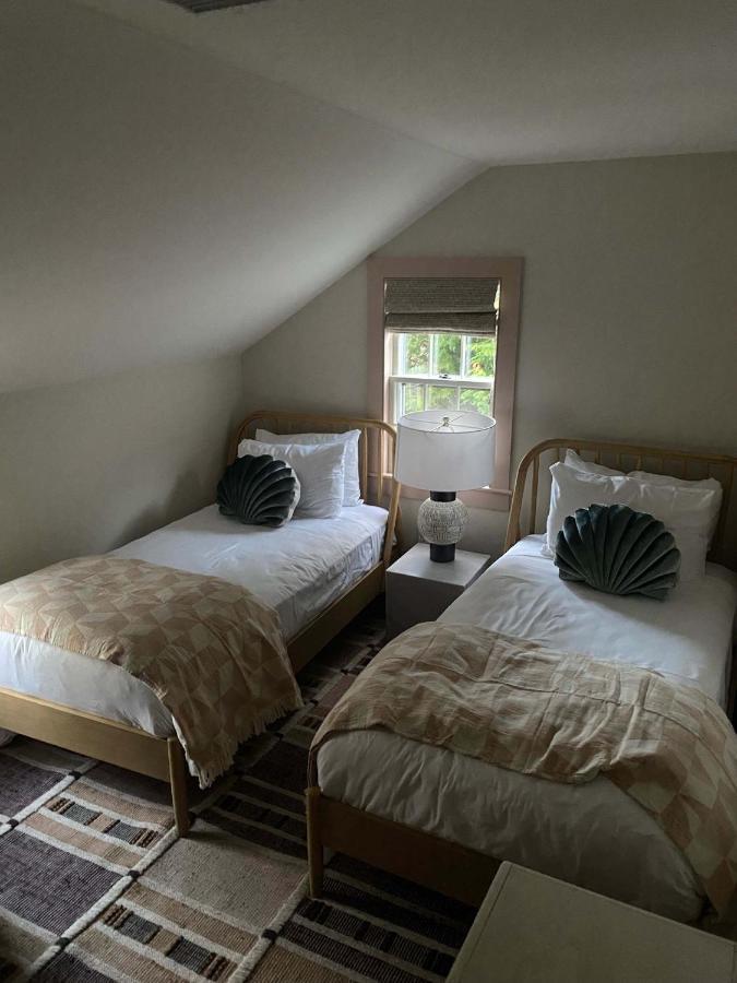 Faraway Nantucket Hotell Exteriör bild